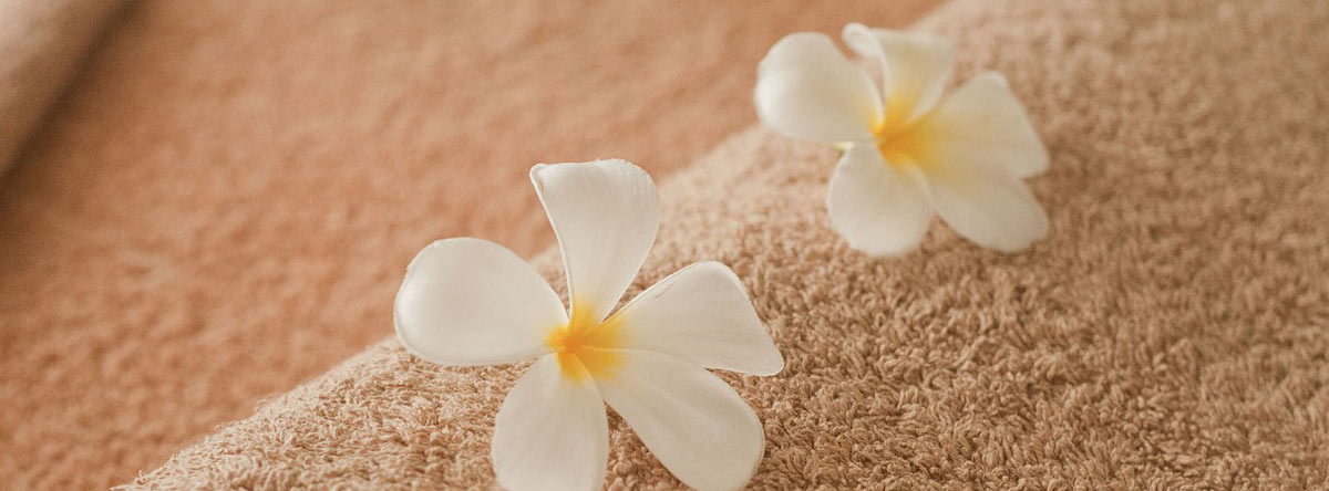 background photo for Heavenly Therapeutic Massage